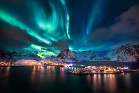 Embarking on a Journey to Discover Lofoten's Enigmatic Ice Lofotne